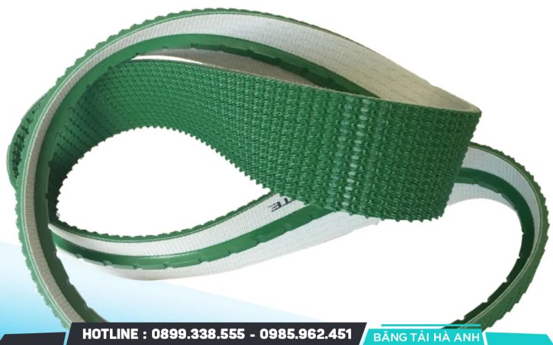 Giá băng tải PVC nhám phụ thuộc vào kích thước, độ dày, loại vật liệu và thương hiệu