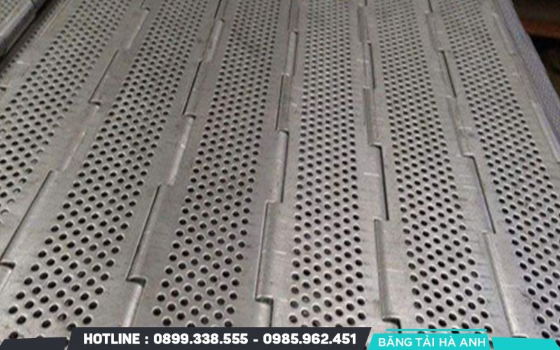 Băng tải lưới inox hiện diện rộng rãi trong nhiều lĩnh vực sản xuất