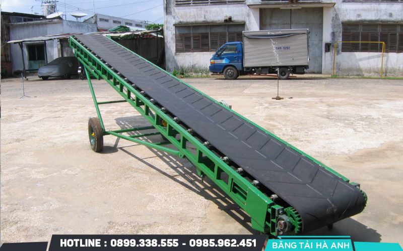 Băng tải có cấu tạo chắc chắn, tuổi thọ cao