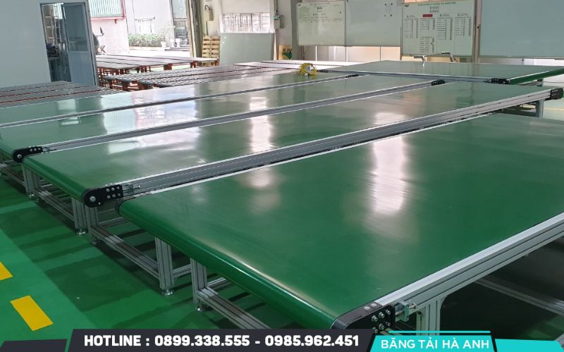 Lựa chọn băng tải PVC xanh đúng chuẩn giúp tối ưu hiệu suất, giảm chi phí và đảm bảo an toàn