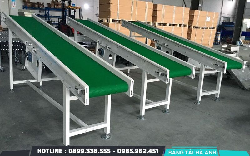 Băng tải cho ngành điện tử là hệ thống thiết bị dùng để vận chuyển, lắp ráp, kiểm tra và phân loại sản phẩm