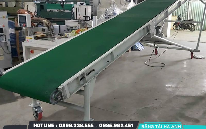 Băng tải PVC thường được ứng dụng trong các ngành công nghiệp nhẹ