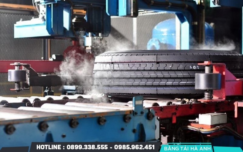 Các doanh nghiệp sản xuất lốp xe ô tô thường lựa chọn dây chuyền theo loại lốp cần sản xuất