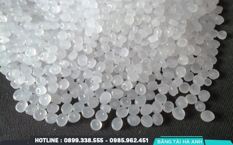 Nhựa nguyên sinh được sử dụng trong dây chuyền sản xuất pallet nhựa cao cấp