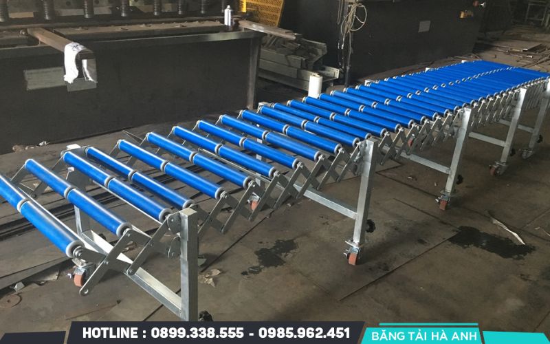 Giá thành của dây chuyền băng tải là sự tổng hòa của thiết kế, vật liệu chuyên dụng và mức độ tự động hóa