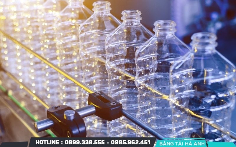 Công nghệ tiên tiến trong sản xuất chai nhựa hiện đại giúp kiểm soát tốt độ dày thành chai