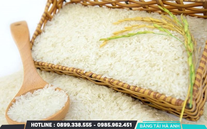 Gạo được làm sạch và tách tạp chất