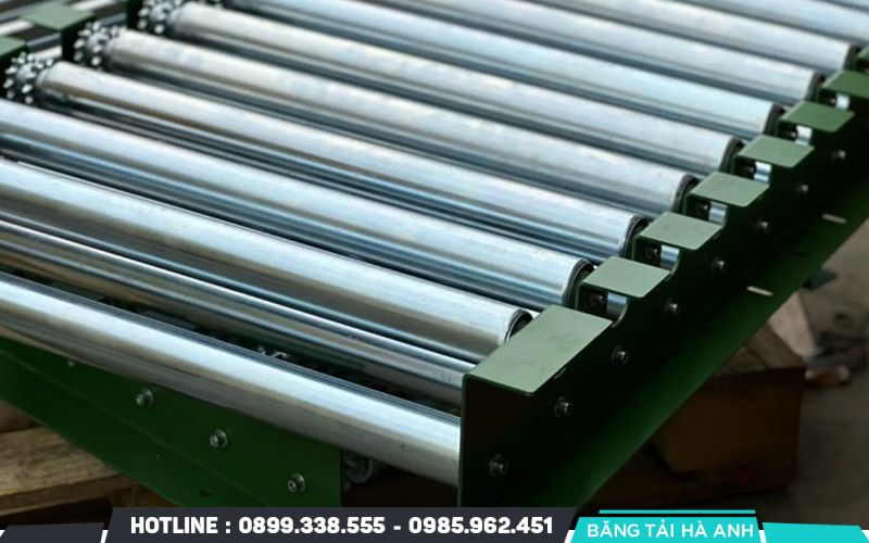 Băng tải con lăn giá quá rẻ thường sử dụng vòng bi và trục lăn kém chất lượng