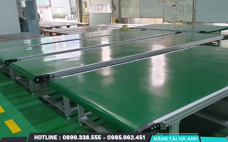 Băng tải chống tĩnh điện trở thành công cụ kiểm soát chất lượng và an toàn thiết yếu