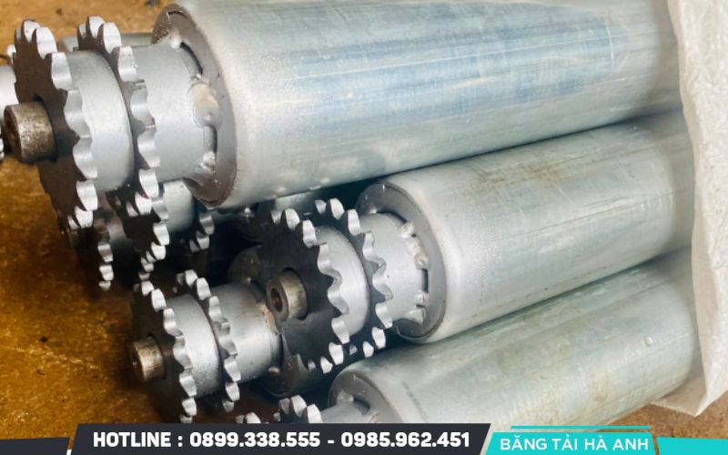 Hiệu suất của hệ thống bánh răng con lăn phụ thuộc vào nhiều yếu tố kỹ thuật