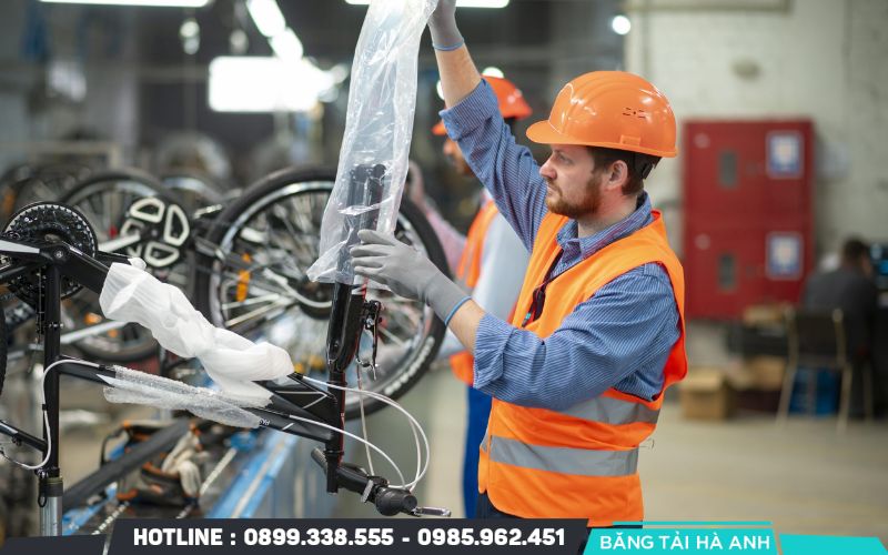 Sản xuất rời rạc phù hợp cho việc sản xuất các sản phẩm phức tạp, đòi hỏi nhiều công đoạn lắp ráp