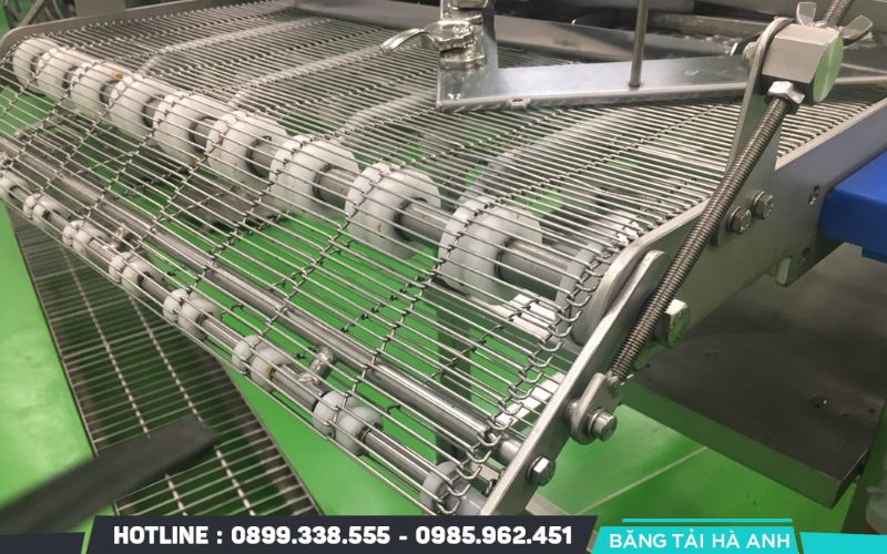 Nắm rõ quy trình tháo băng tải xích lưới từng bước