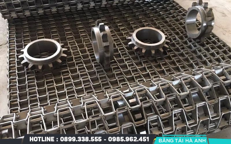 Có rất nhiều trường hợp phải tháo lắp băng tải xích lưới 