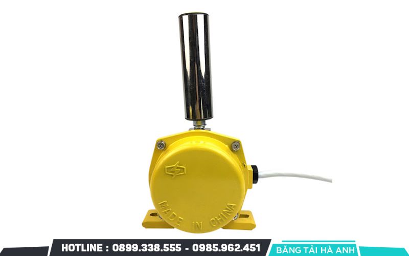 Công tắc chống lệch băng tải là thiết bị chuyên dụng nhằm phát hiện tình trạng xê dịch của dây băng khỏi vị trí trung tâm