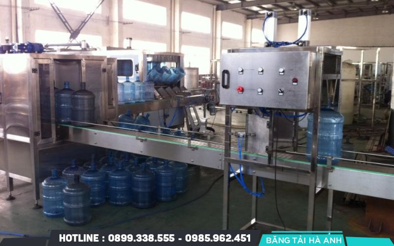 Dây chuyền chiết rót phù hợp với những xưởng sản xuất nhỏ