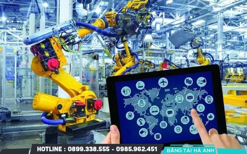 Máy tính tích hợp sâu vào phần cứng giúp việc chuyển đổi giữa sản xuất cứng và mềm diễn ra tức thì