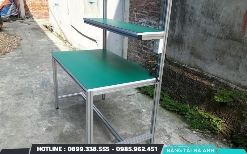 Việc lựa chọn bàn thao tác dựa trên đặc thù sản xuất, môi trường làm việc và yêu cầu vận hành