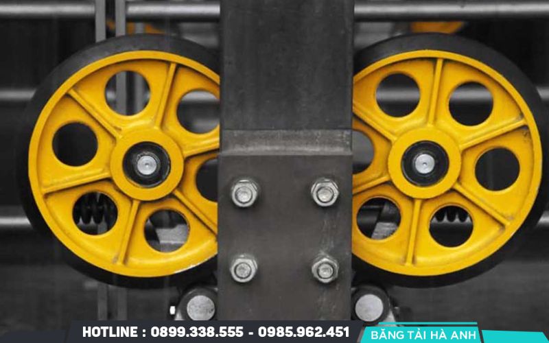 Puly xuất hiện trong nhiều thiết bị điện tử và vật dụng gia đình quen thuộc