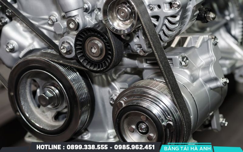 Để đảm bảo lực truyền ổn định, dây đai phải có một độ căng nhất định