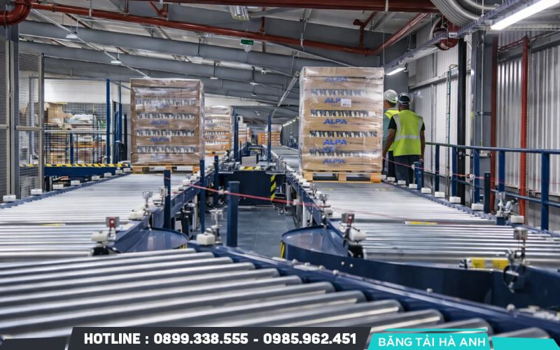 Nắm rõ các thao tác điều khiển giúp người lao động chủ động xử lý các tình huống hàng hóa bị kẹt