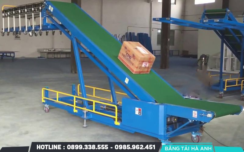 Băng tải nâng hạ