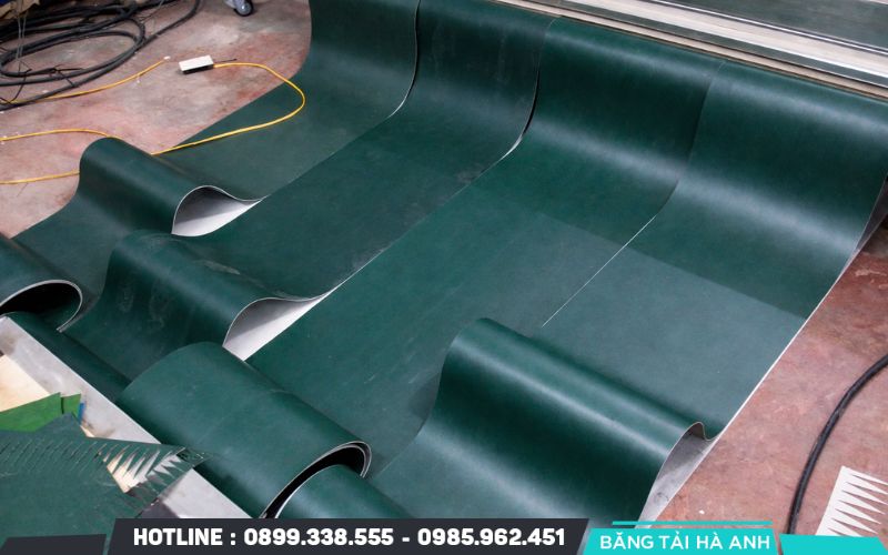 Đối với thắc mắc băng tải PU có tốt không, câu trả lời chắc chắn là có