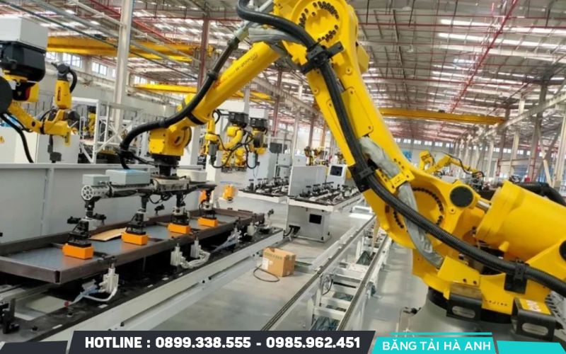 Vai trò của cánh tay robot trong các công đoạn đòi hỏi độ chính xác cao