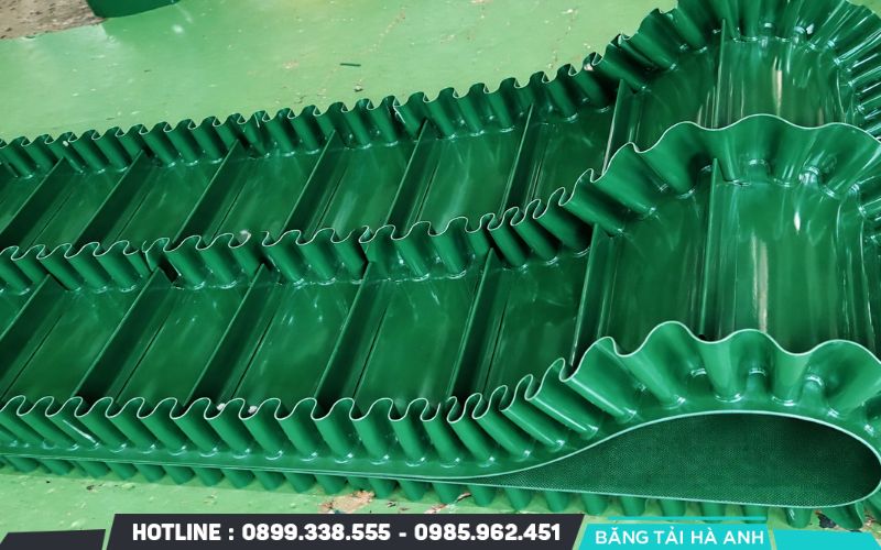 Dây băng tải PVC có gờ, cánh bèo