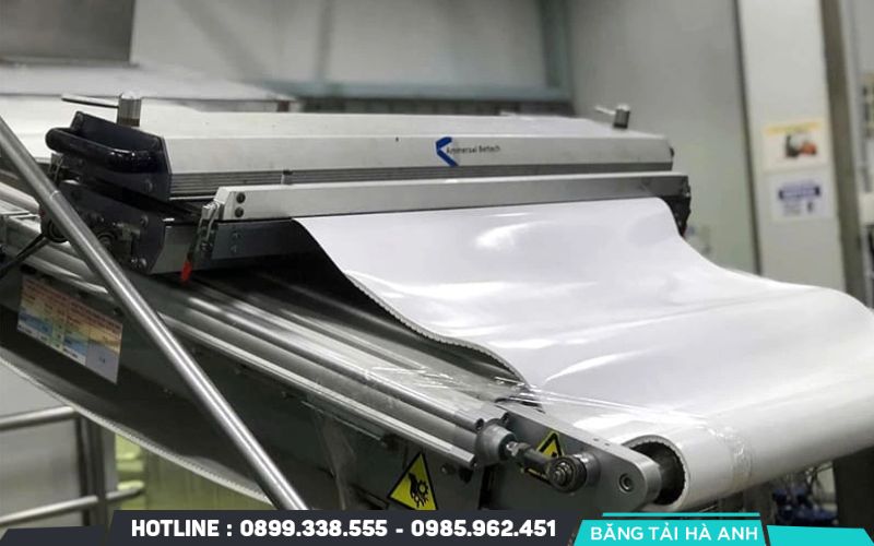 Dán ép nhiệt là kỹ thuật nối dây băng tải PVC mang lại độ bền cao nhất và bề mặt mối nối mịn nhất