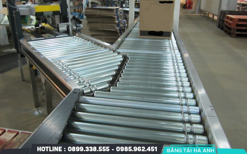 Băng tải con lăn hoạt động tốt nhất với các loại hàng hóa như thùng carton