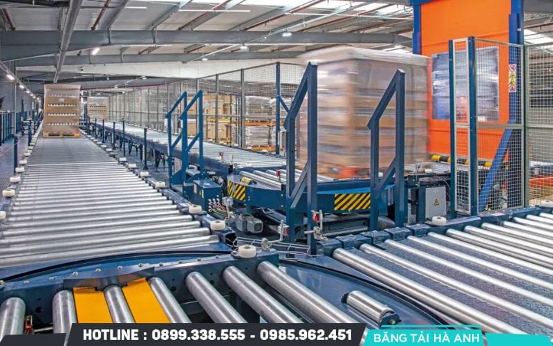 Bạn cần đo đạc chính xác chiều dài, chiều rộng và chiều cao thông thủy của khu vực đặt máy