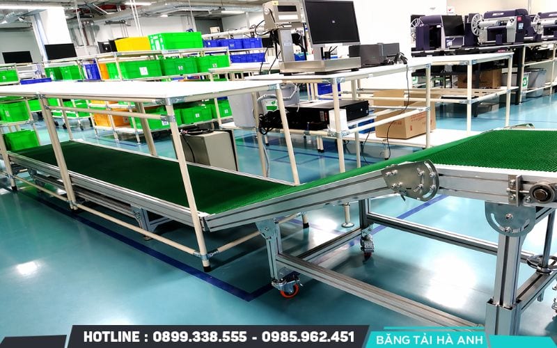 Hệ thống logistics đòi hỏi băng tải có độ bền cơ học lớn và khả năng vận hành ổn định ở tốc độ cao