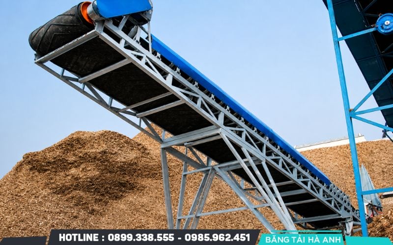 Tỷ trọng mùn cưa (ρ) thường được tính bằng kg/m3