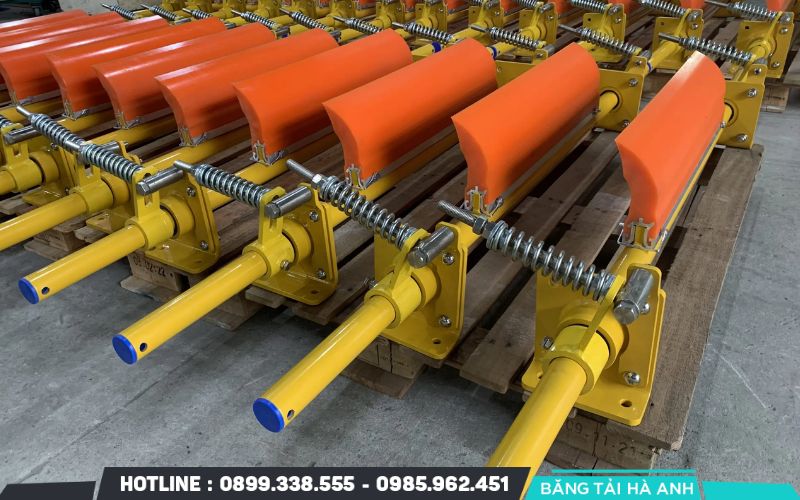 Gạt làm sạch băng tải giúp giảm thiểu tối đa chi phí bảo trì và thay thế linh kiện