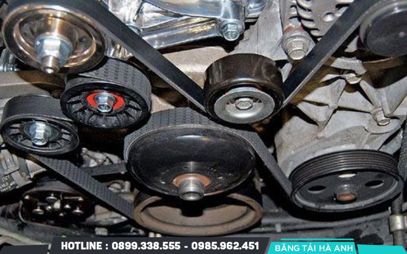 Do hiện tượng mỏi vật liệu và giãn nở tự nhiên sau thời gian dài sử dụng