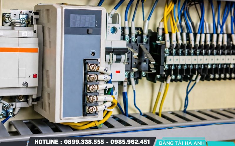 Hệ thống điều khiển cần được thiết kế theo hướng tiêu chuẩn hóa để thuận tiện cho việc kiểm tra và bảo trì