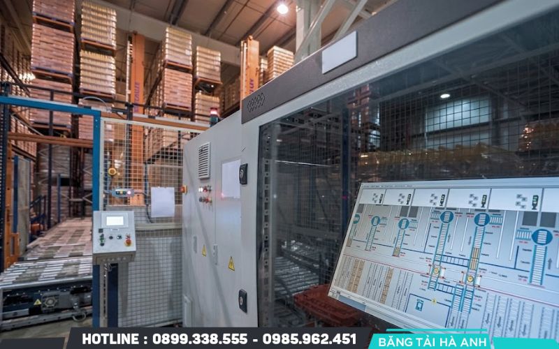 Thiết kế hệ thống điều khiển băng tải là bước quan trọng nhằm xây dựng giải pháp điều khiển phù hợp