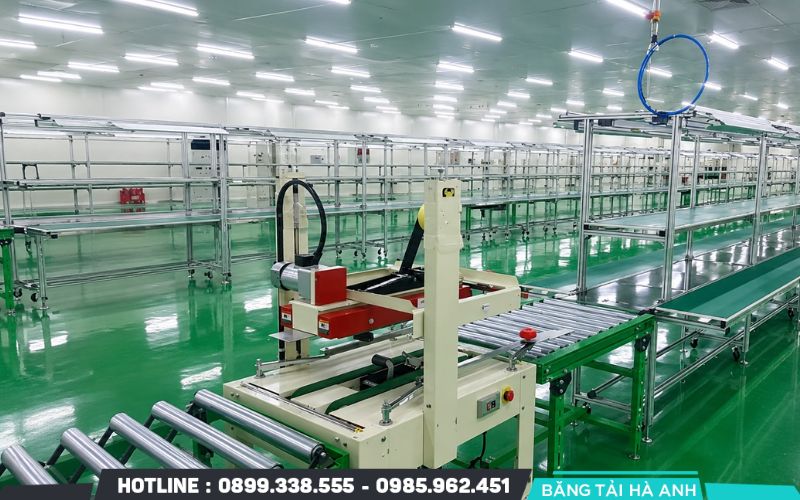 Cảm biến giúp hệ thống băng tải nhận biết trạng thái vận hành và phản hồi kịp thời khi phát sinh sự cố