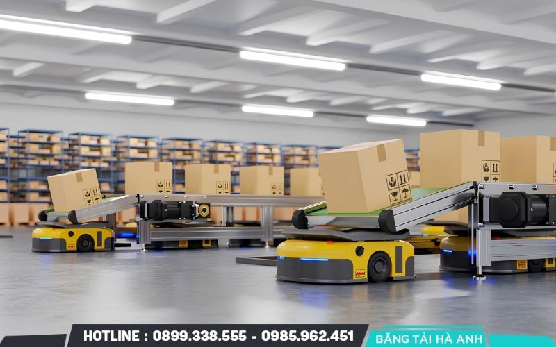 AGV phù hợp với vận chuyển theo từng chuyến và có thể bổ sung phương tiện khi nhu cầu tăng