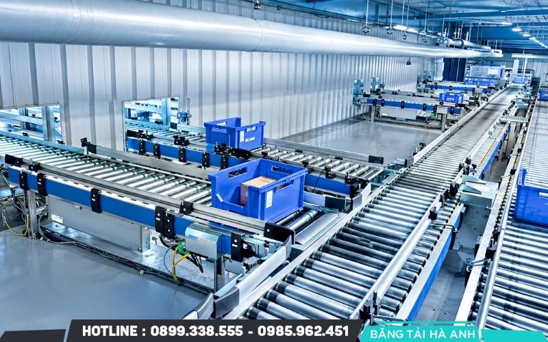 Băng tải con lăn phù hợp với thùng carton, khay, kiện hàng, pallet