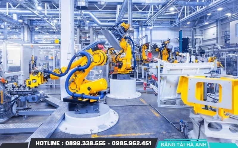 Tự động hóa là phương thức sử dụng máy móc, thiết bị, phần mềm hoặc hệ thống điều khiển để thực hiện công việc
