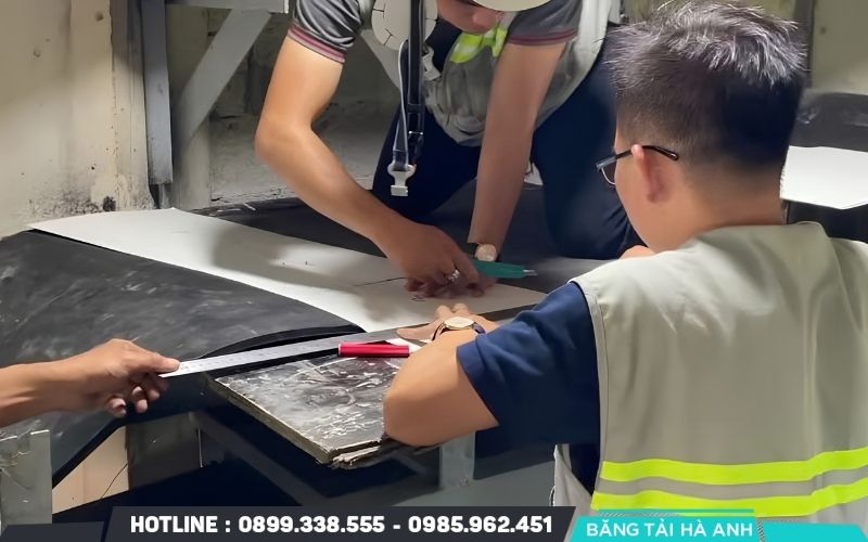 Bảo dưỡng định kỳ giúp phát hiện sớm các dấu hiệu hư hỏng của băng tải