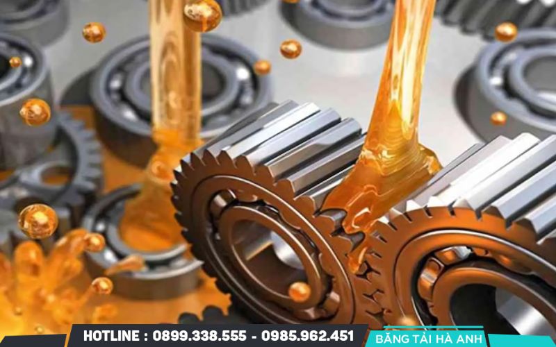 Vệ sinh và bôi trơn các bộ phận theo khuyến nghị kỹ thuật