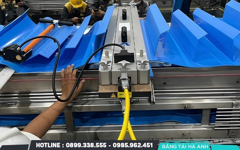 Cải tạo và thay mới dây chuyền băng tải đều có những ưu điểm riêng