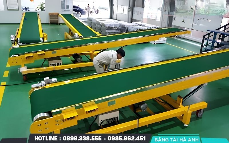 Tốc độ giữa các băng tải cần phù hợp với năng lực tiếp nhận của từng máy