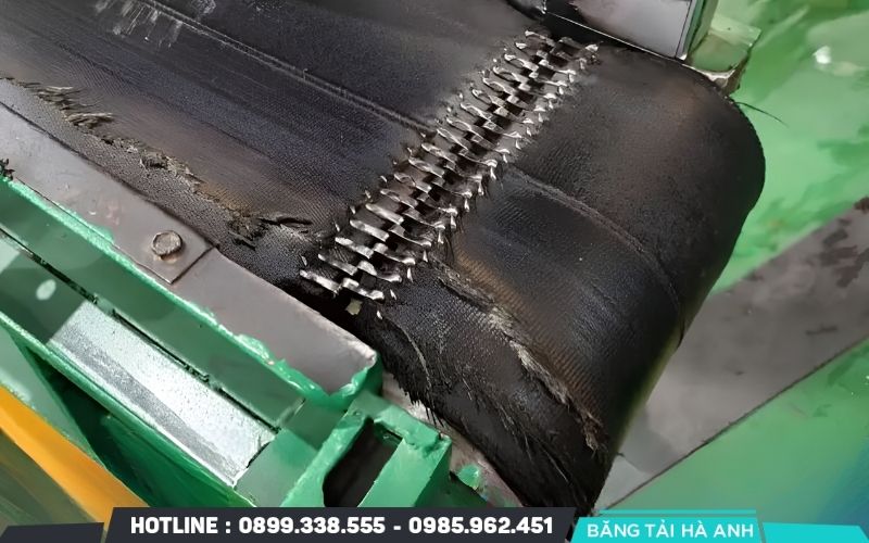 Dấu hiệu linh kiện băng tải bị hao mòn, hư hỏng